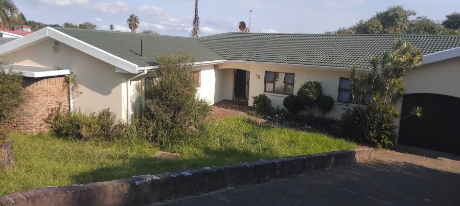 4 Bedroom Property for Sale in Kaffrarian Heights Eastern Cape